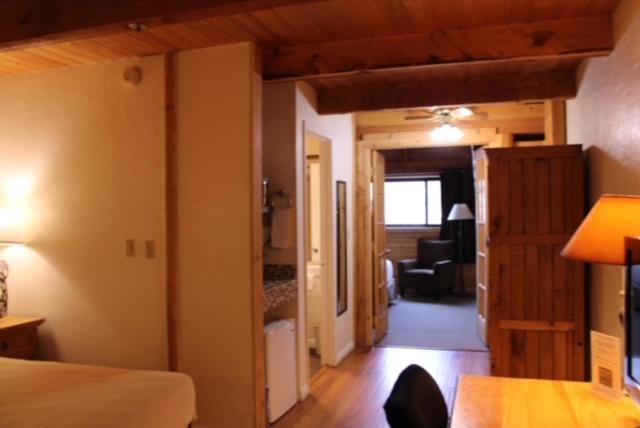 The Boulder Creek Hotel Nederland
