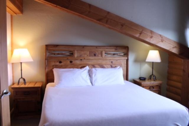 The Boulder Creek Hotel 2*