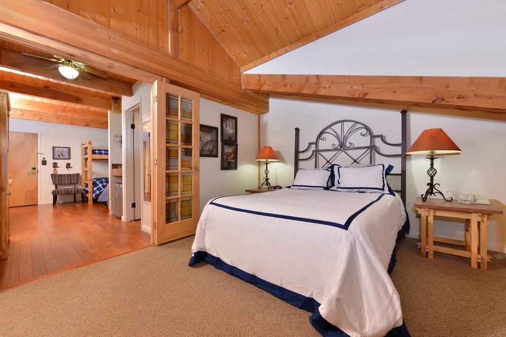 The Boulder Creek Hotel Nederland