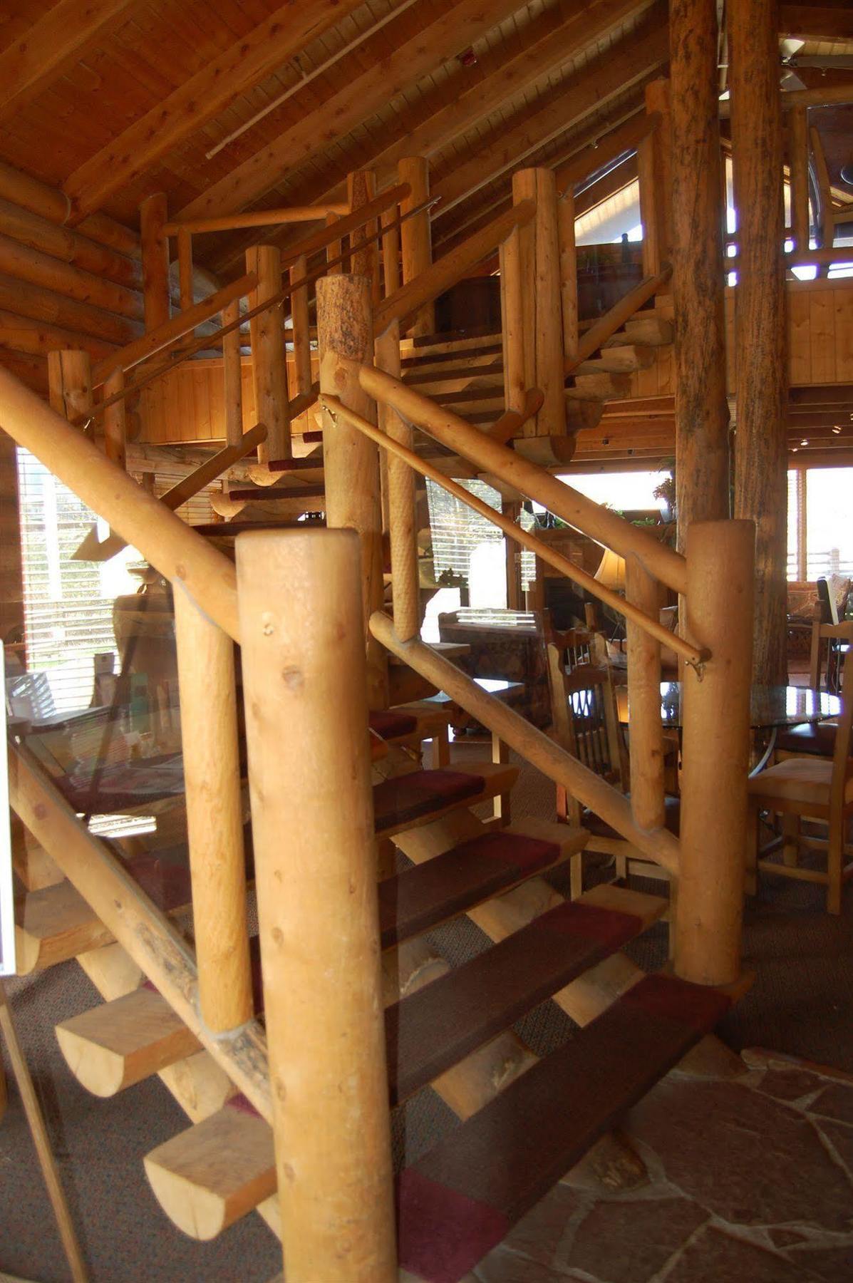 The Boulder Creek Hotel 2*